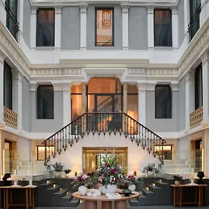 H10 Urquinaona Plaza (adults Only) Отель Барселона